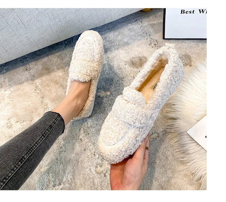 Mocassino DAYANA Invernale: Eleganza e Calore ai Tuoi Piedi