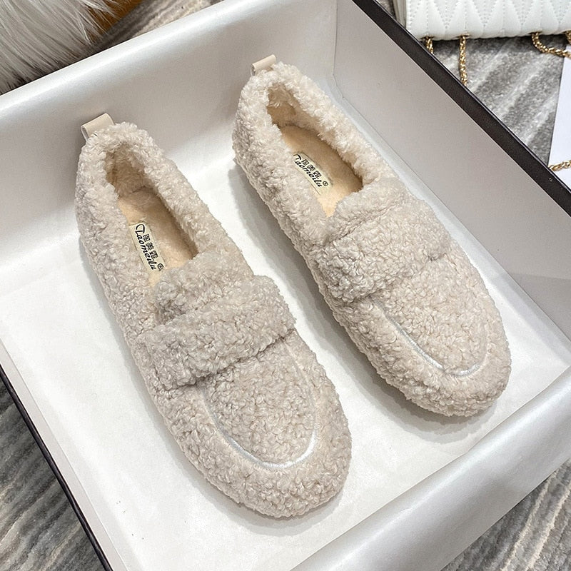 Mocassino DAYANA Invernale: Eleganza e Calore ai Tuoi Piedi